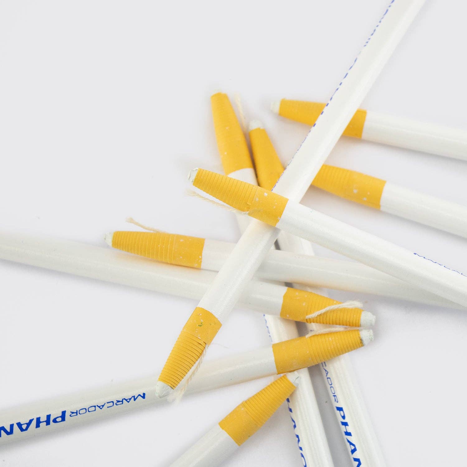 Wax Crayon / White