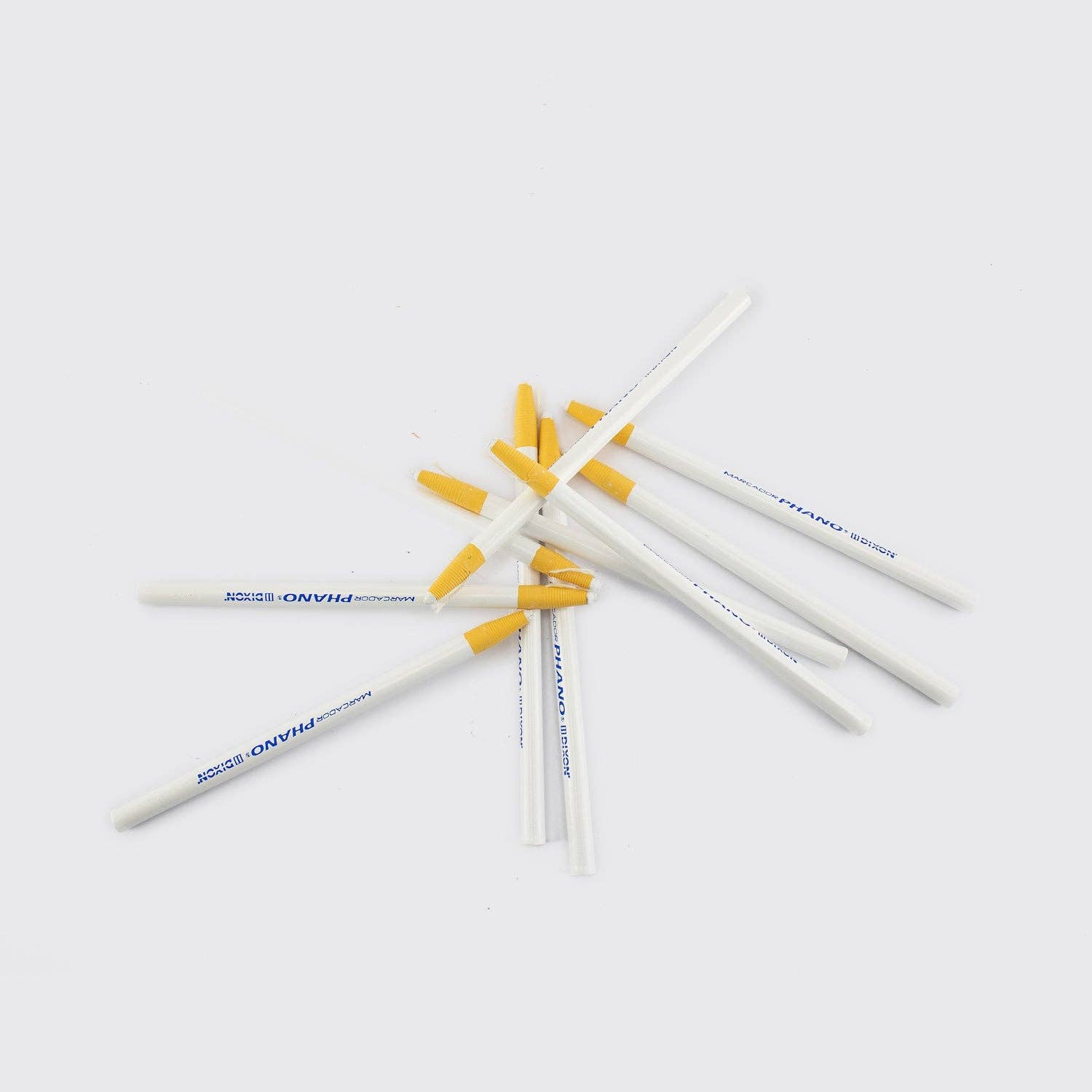 Wax Crayon / White