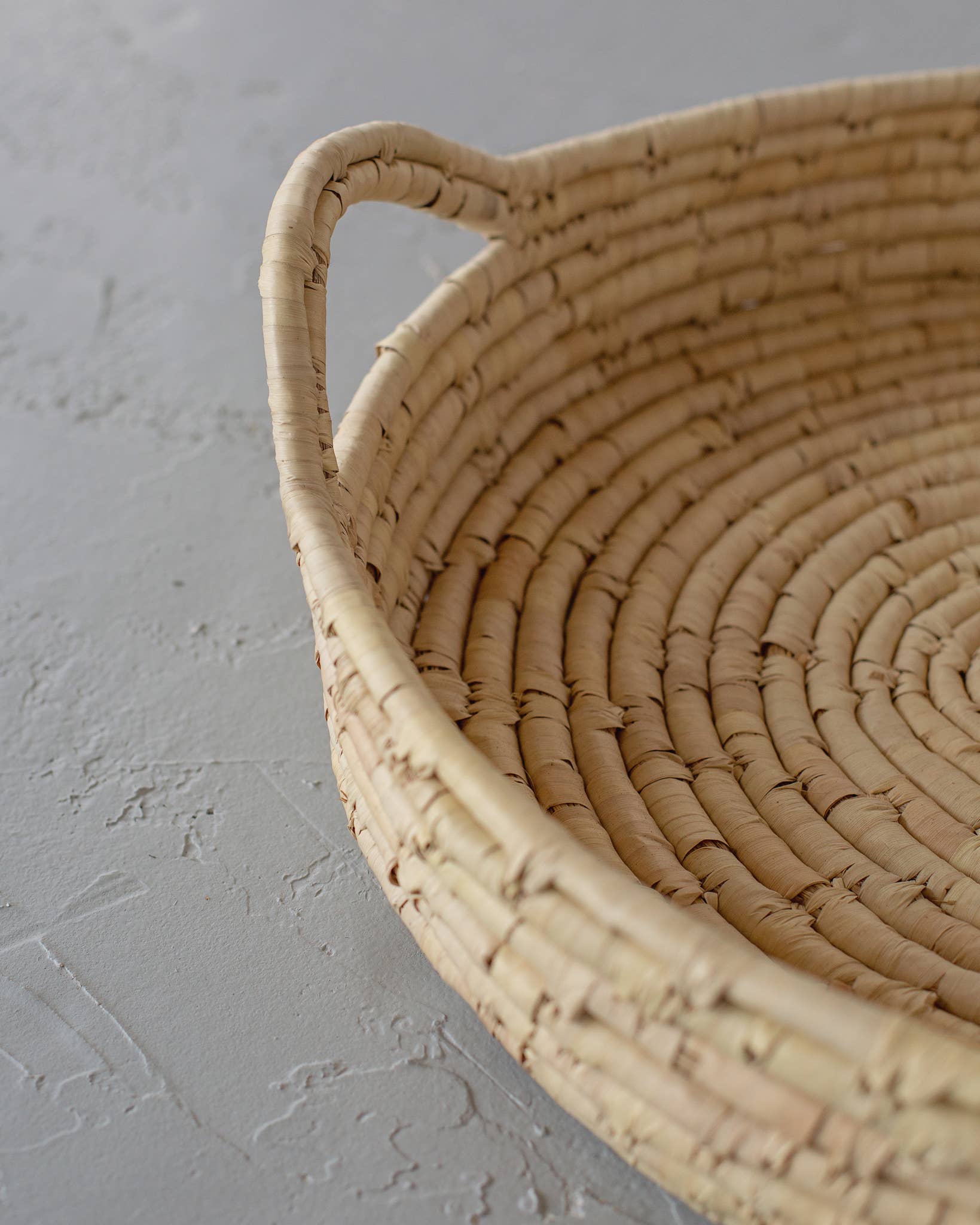 Oval Tray Basket, palm leaf
