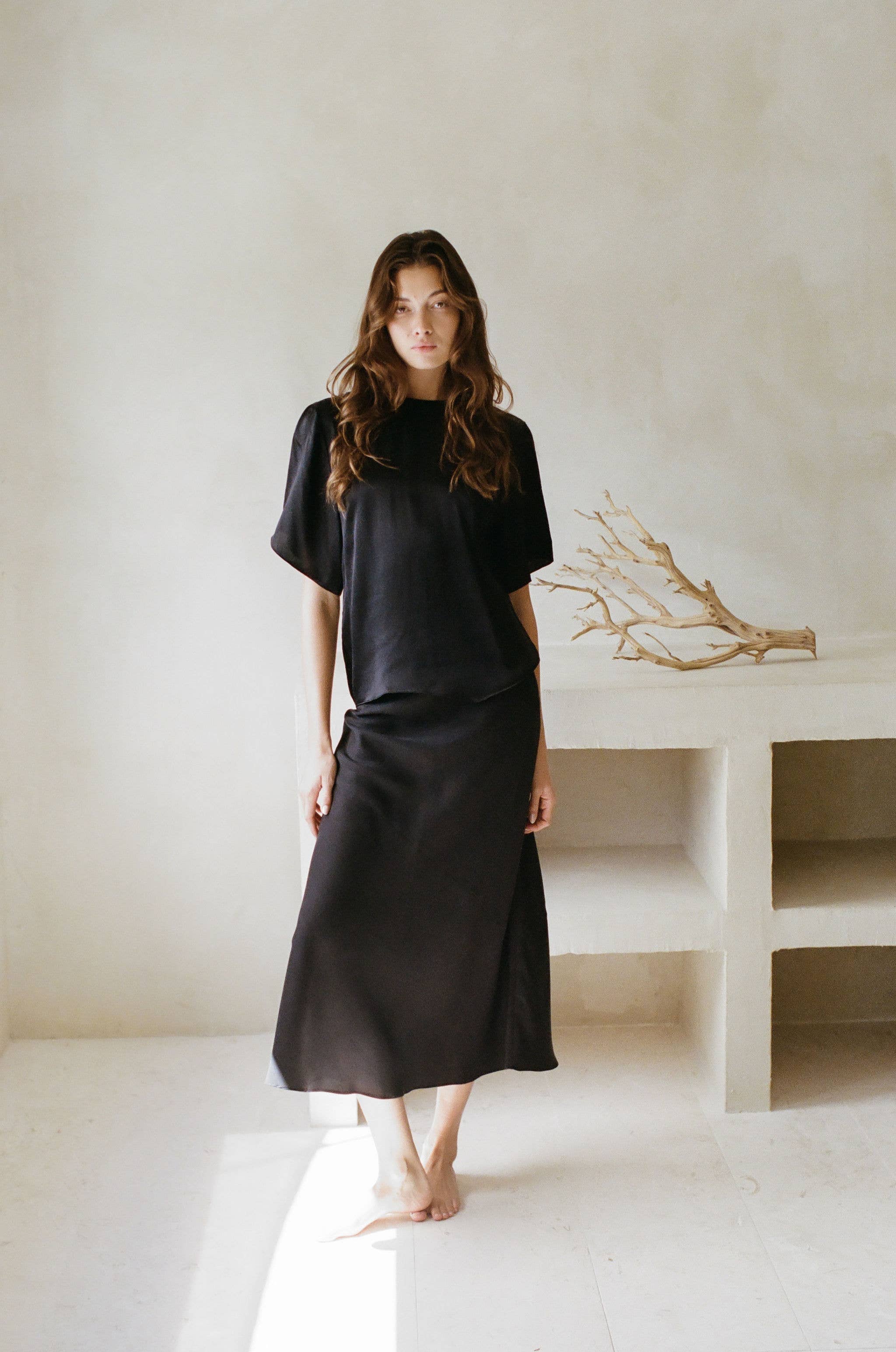 Woven 100% Silk Round Neck Short Sleeve Top