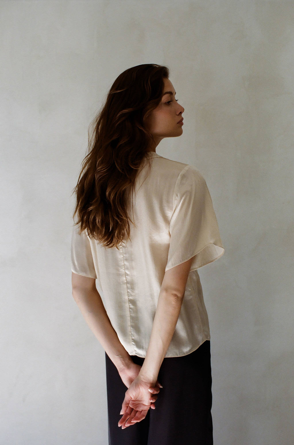 Woven 100% Silk Round Neck Short Sleeve Top