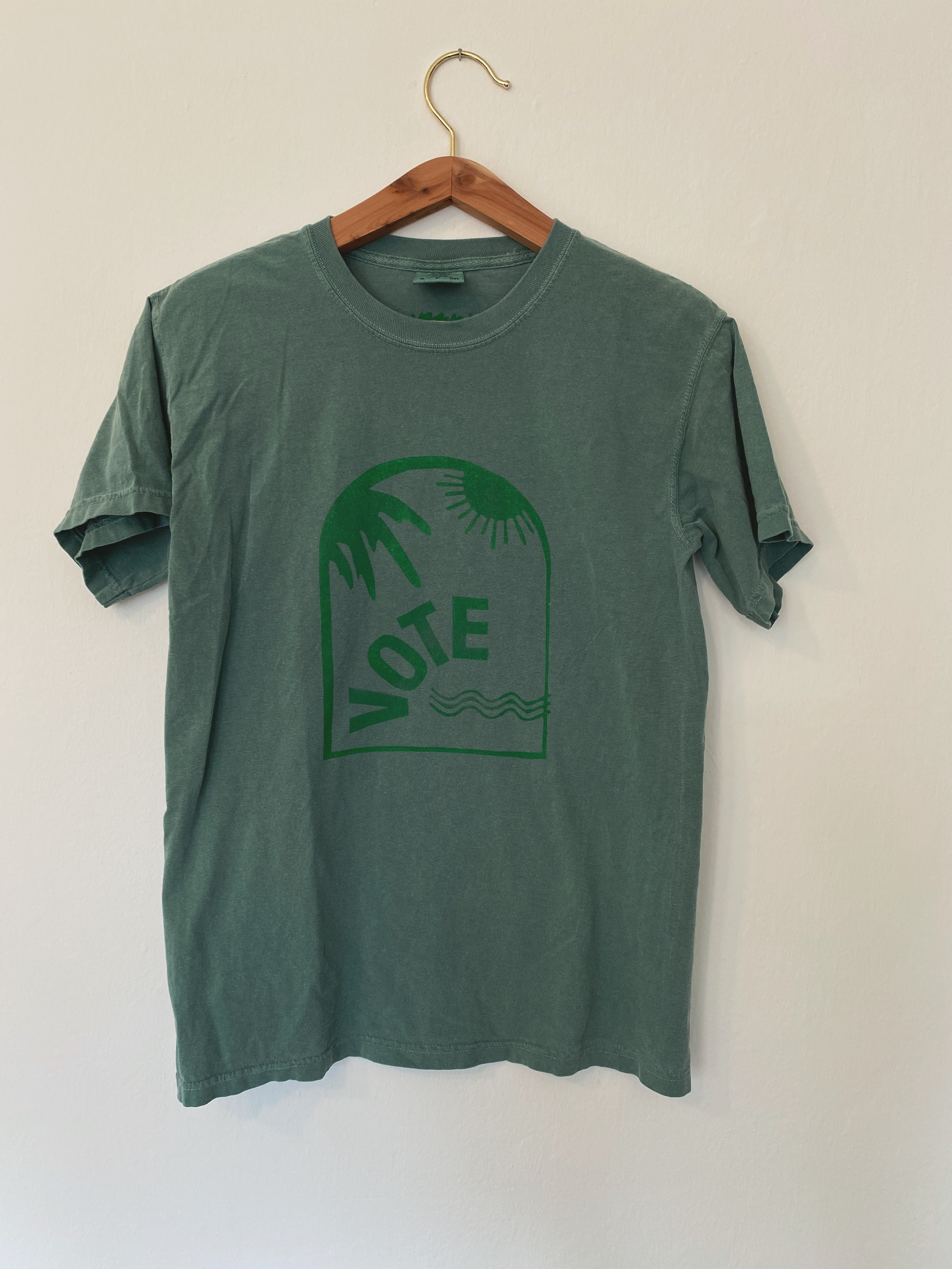 VOTE - Short Sleeve Shirt