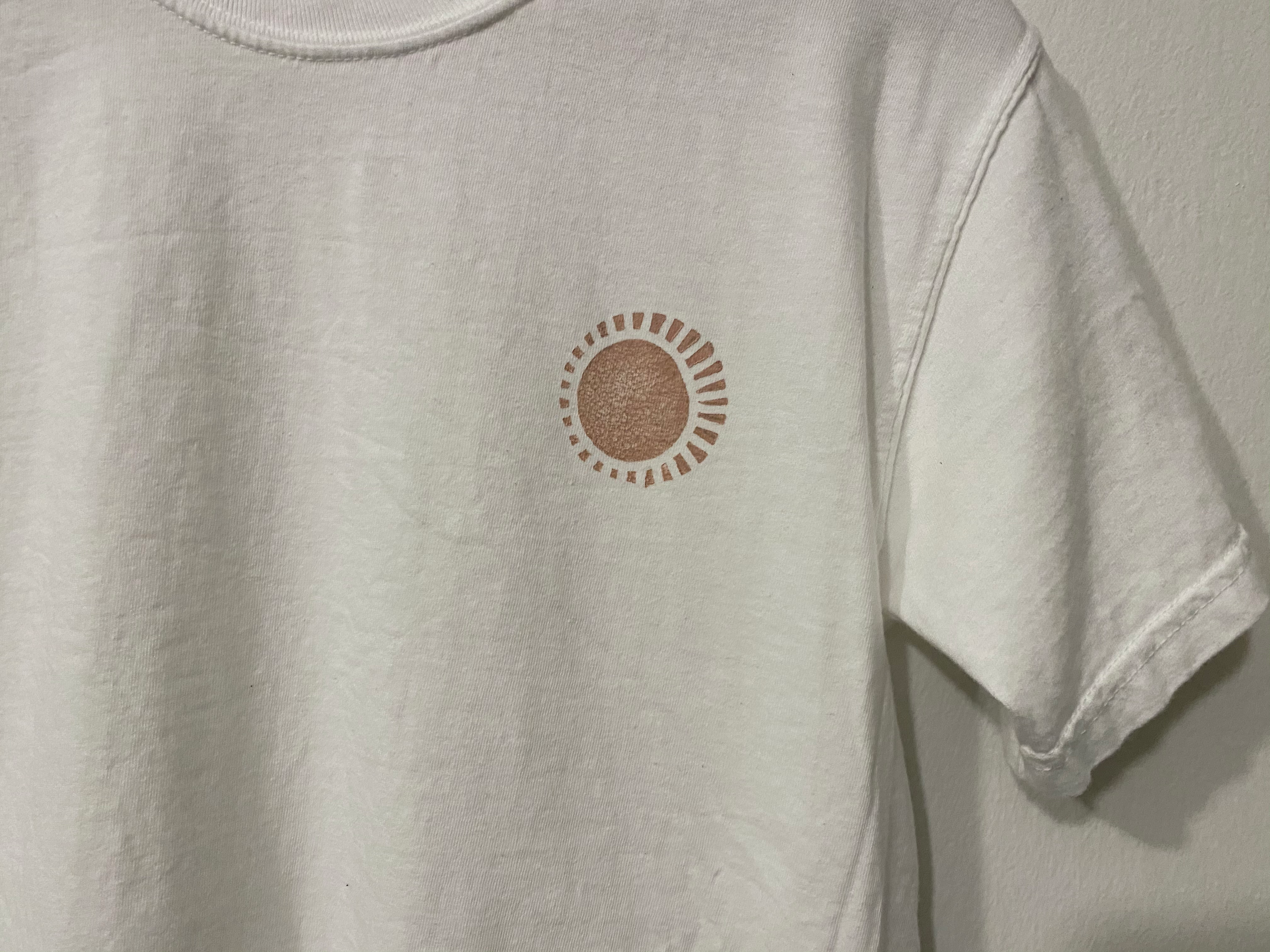 Short Sleeve Shirt - Block Print White Tee