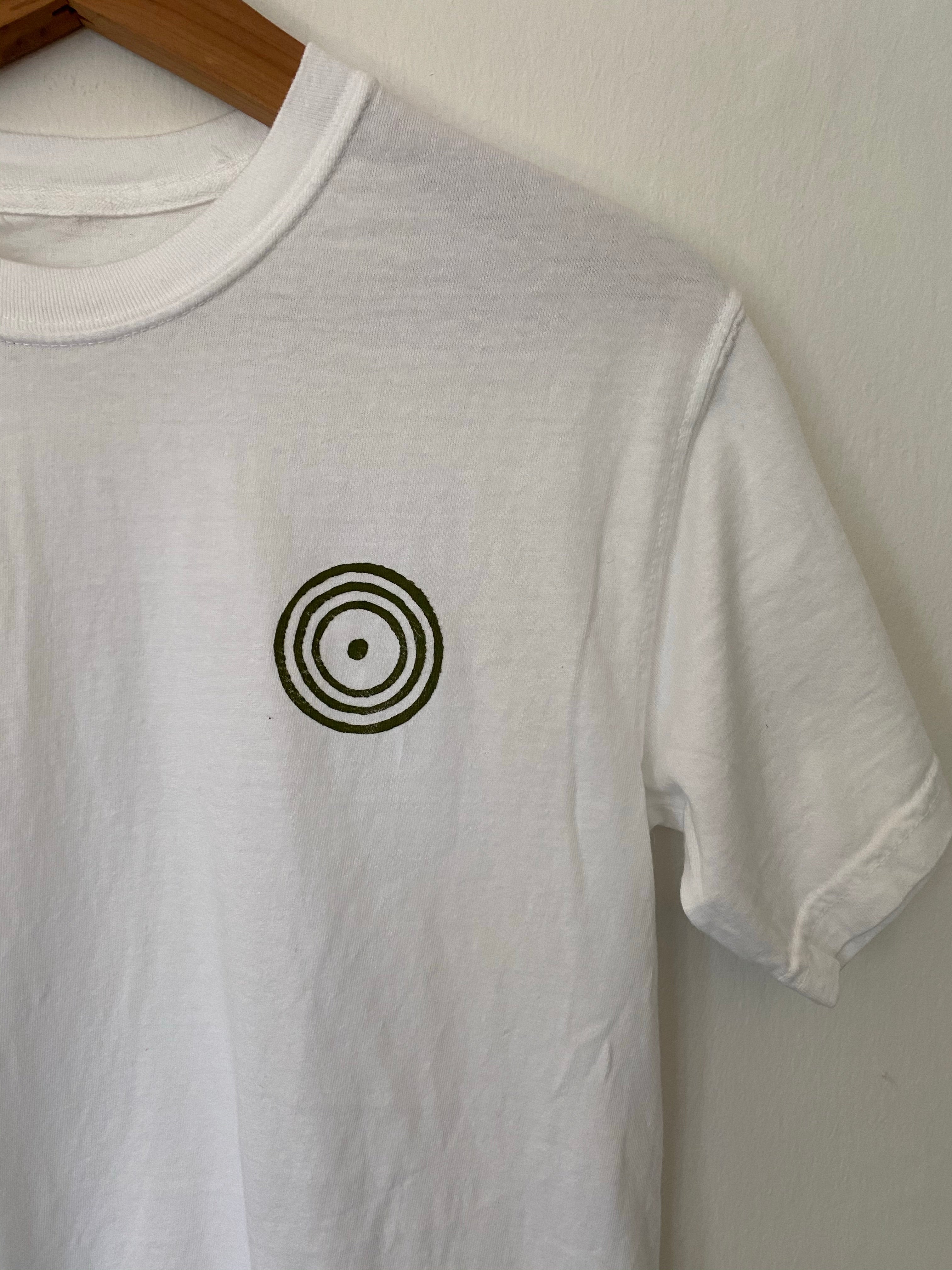 Short Sleeve Shirt - Block Print White Tee